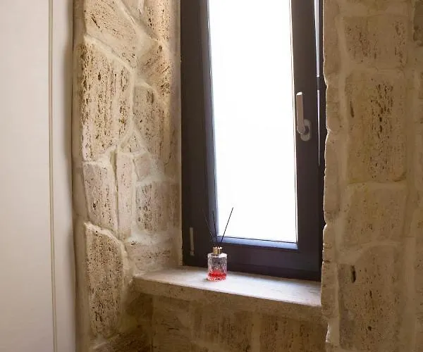 Guest house Jadore Monic 4*