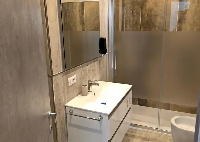 Jadore Monic Guest house