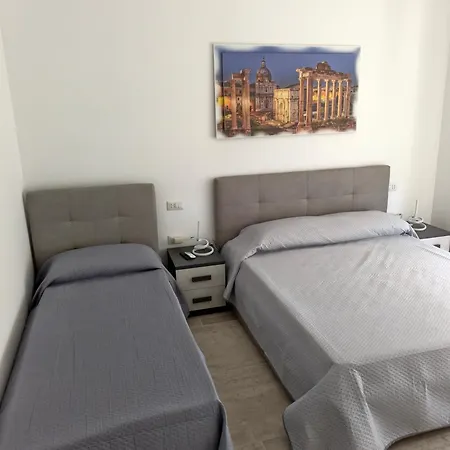 Jadore Monic Pensión Roma