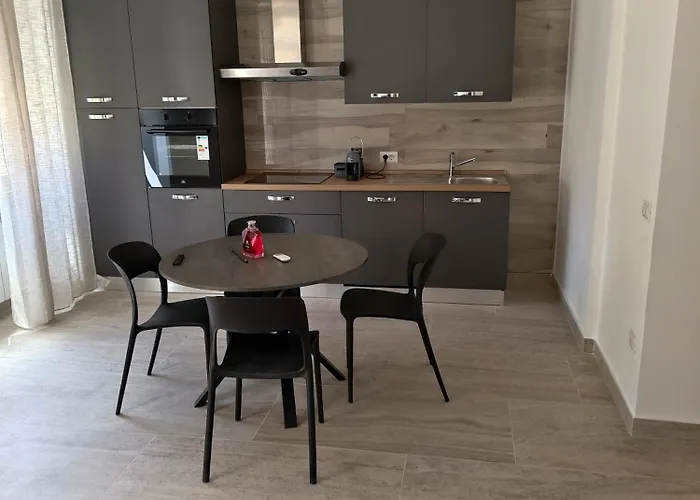 Jadore Monic Casa de hóspedes 4*