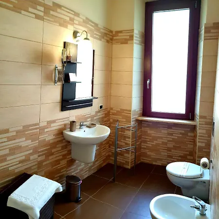 Konukevi Jadore Monic 4*